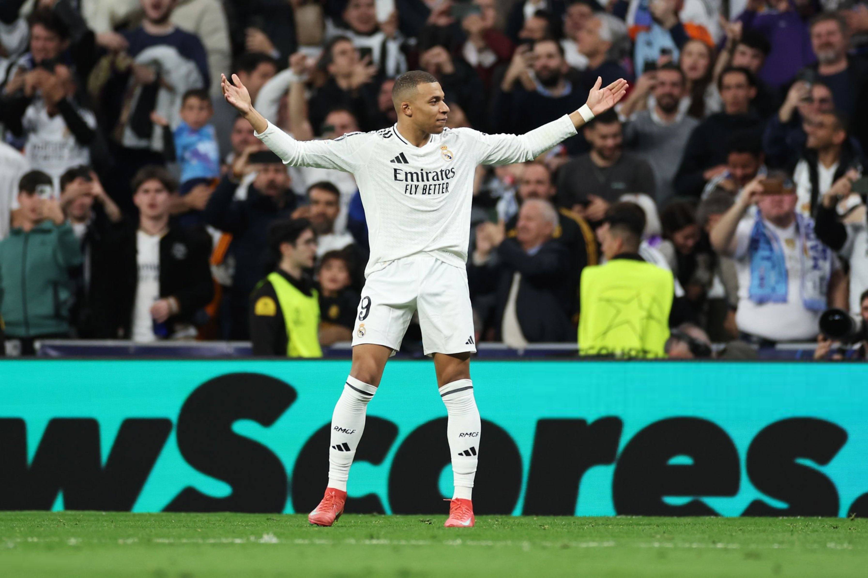 九游电脑版下载地址-姆巴佩在G2比赛中刷新纪录，夺冠引发热议！